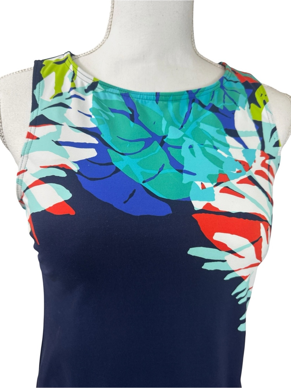 High Neck Tankini Swimsuit Top Navy Tropical Print Lands' End-Size 8 - Picture 2 of 9